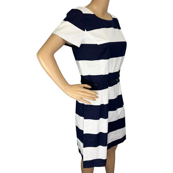 NWT Tommy Hilfiger Striped Dress Navy Blue White Belted Short Sleeve Size 10 - Picture 3 of 10